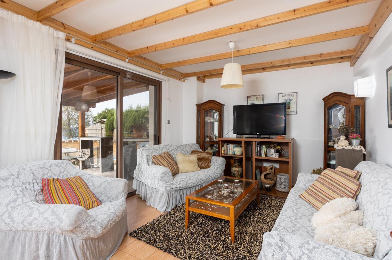 Villa Beach Heaven Pomos Exterior foto