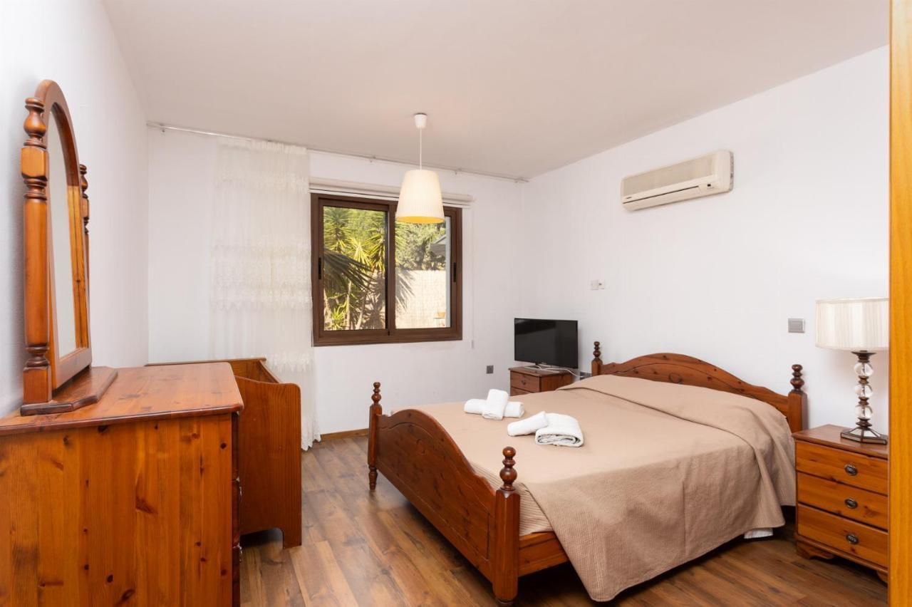 Villa Beach Heaven Pomos Exterior foto